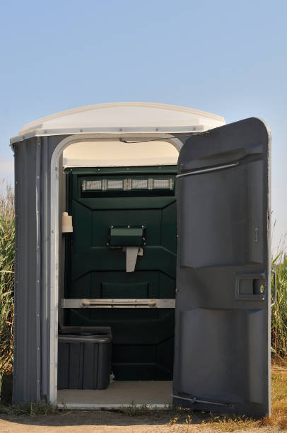 Best Luxury portable toilet rental  in Quinnipiac University, CT